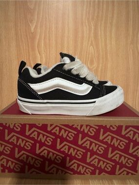 Vans Kids Knu Skool Black and White Low-Top Sneakers